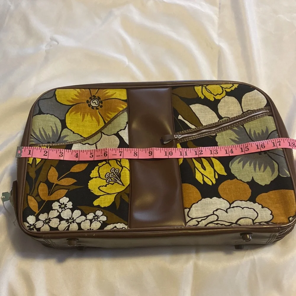 Vintage Flower Power overnight suitcase
